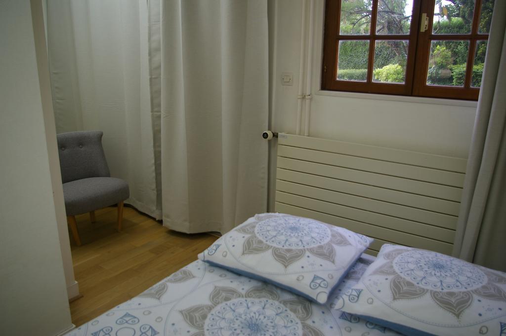 Juniper House Apartment Vulaines-sur-Seine ภายนอก รูปภาพ