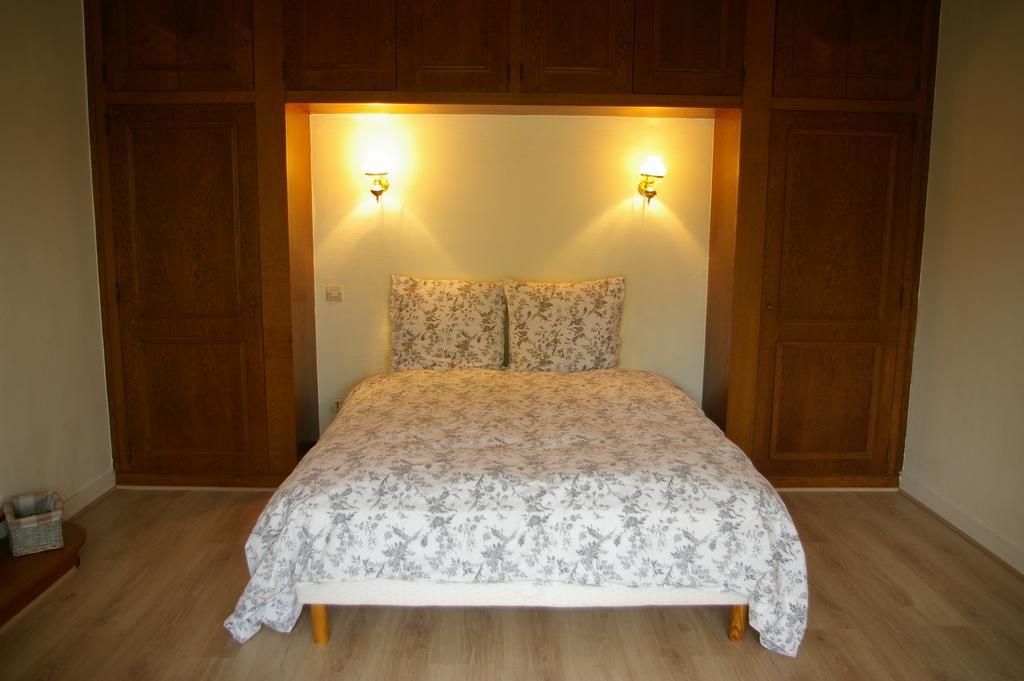 Juniper House Apartment Vulaines-sur-Seine ภายนอก รูปภาพ